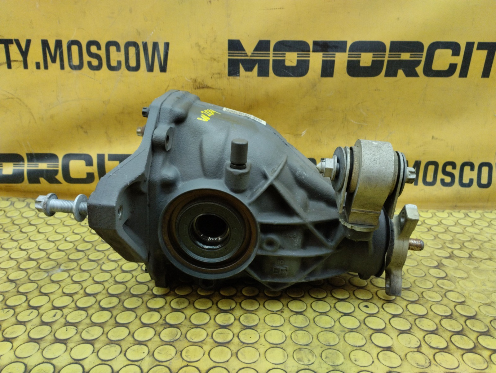 Редуктор Mercedes-Benz C-Class 204 A2043510408 контрактная