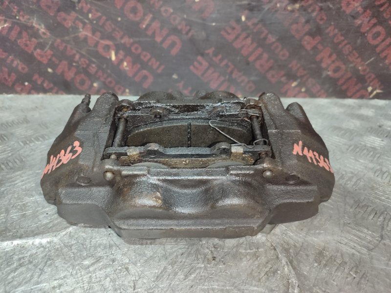 Суппорт тормозной передний левый TOYOTA PRADO 150 47750-60130 контрактная