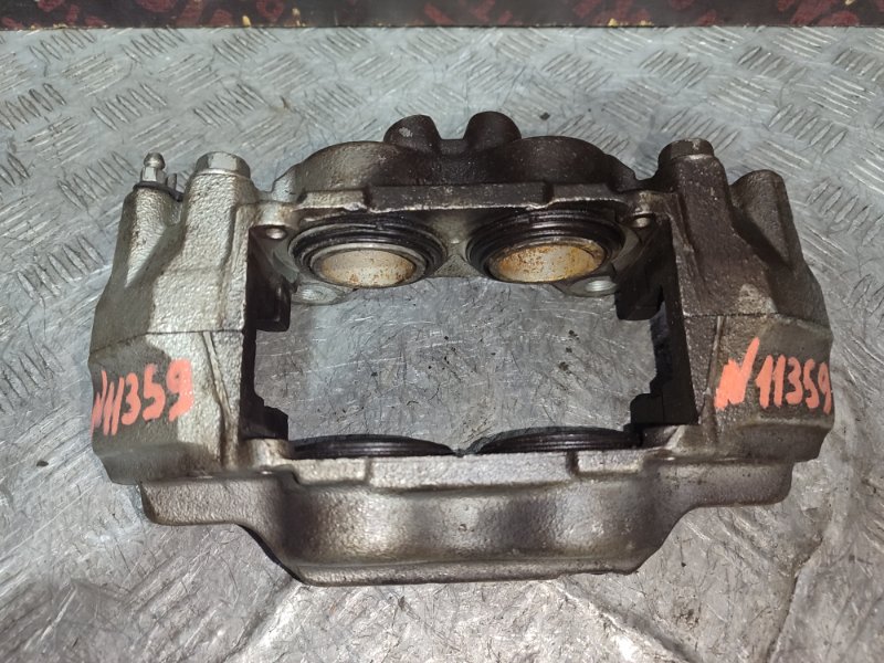 Суппорт тормозной передний левый TOYOTA PRADO 150 47750-60130 контрактная