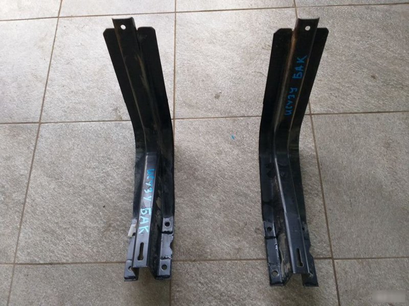 Кронштейн топливного бака Isuzu NMR 85245 Б/У
