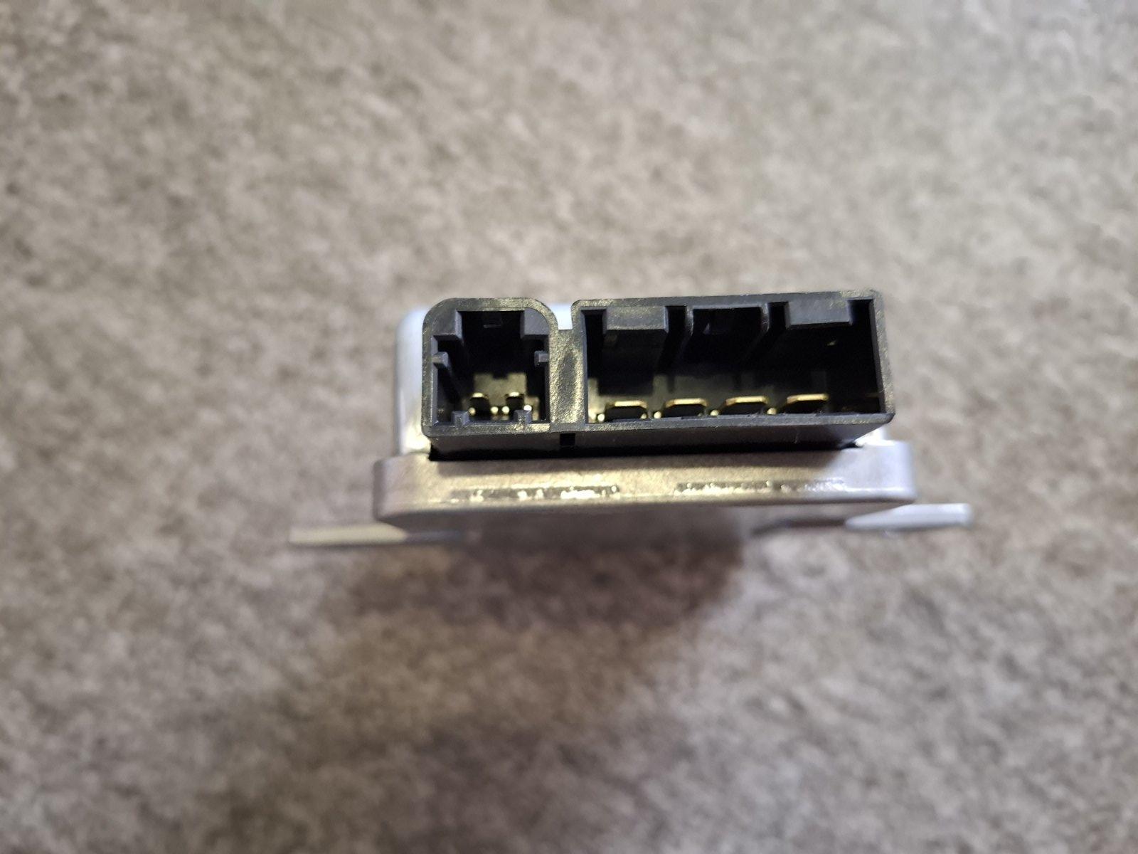 Блок управления топливным насосом CX-9 2019 TC PYT