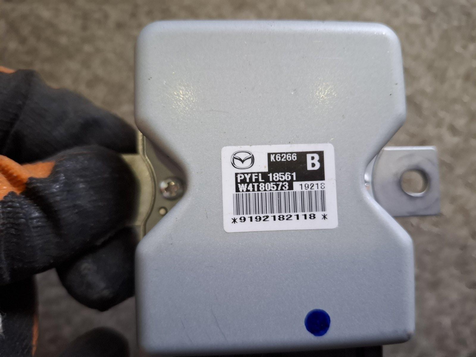 Блок управления топливным насосом Mazda CX-9 TC PYT