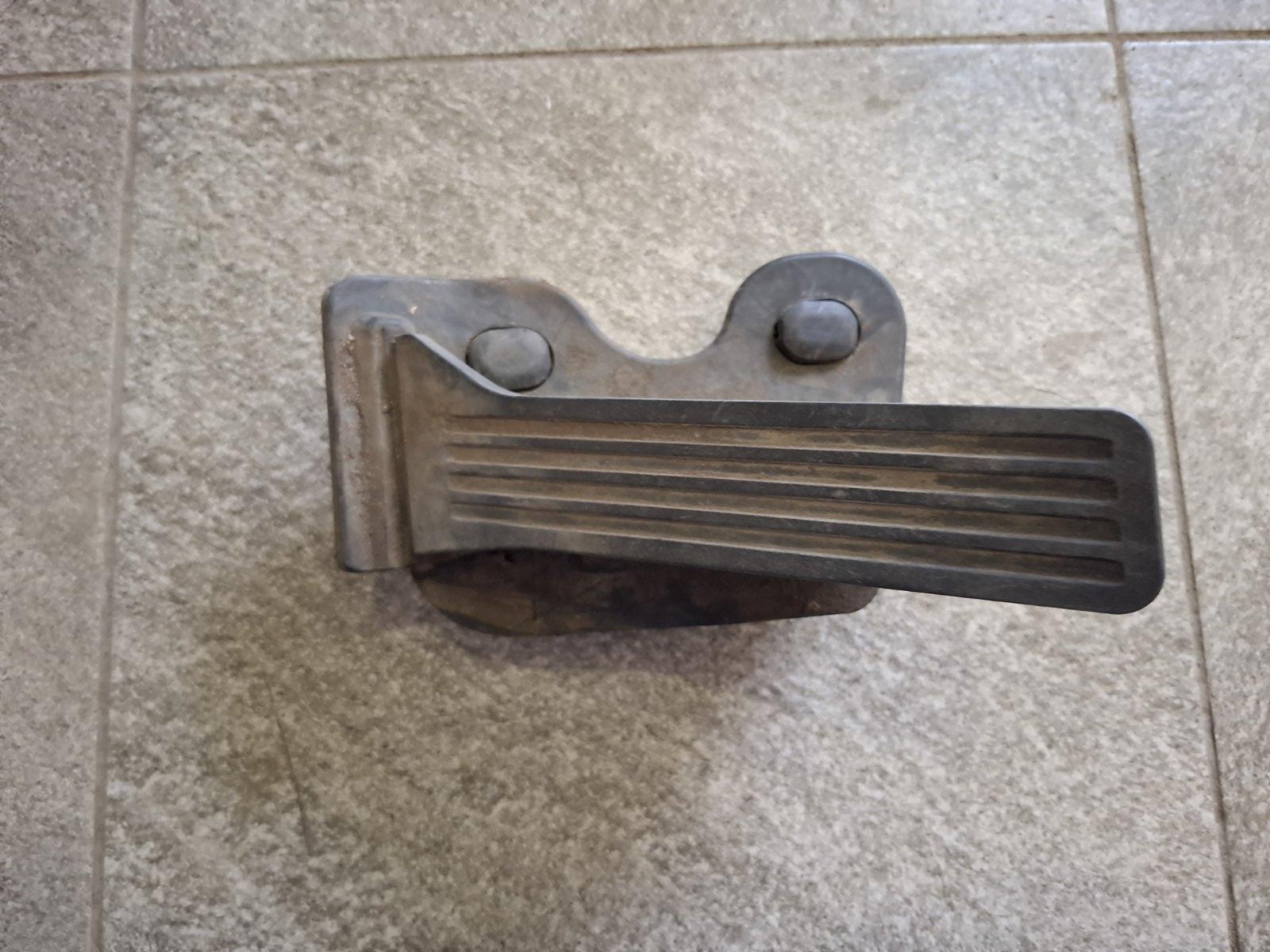 Педаль газа электронная Mazda CX-9 2019 TC PYT GHK3-41600-G Б/У