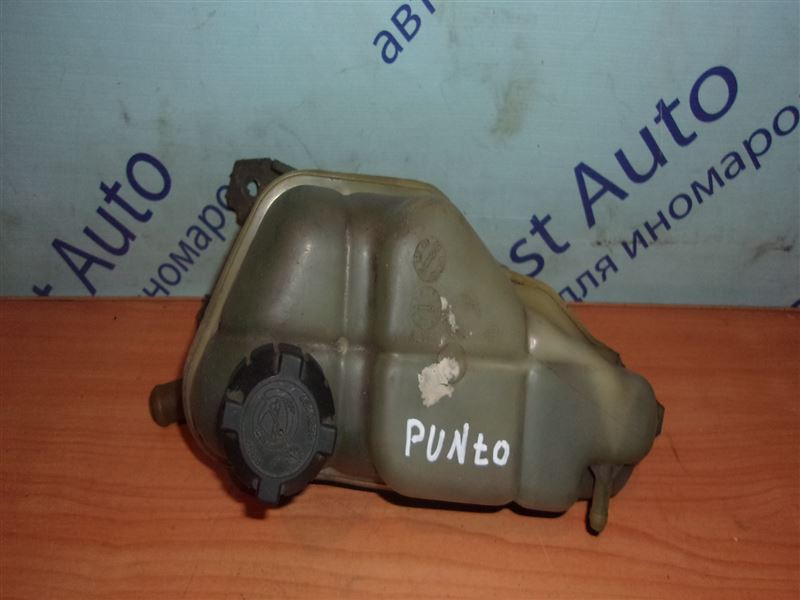 Бачок расширительный Fiat Punto 176 176A9.000 (1.6Л) 1993-1997