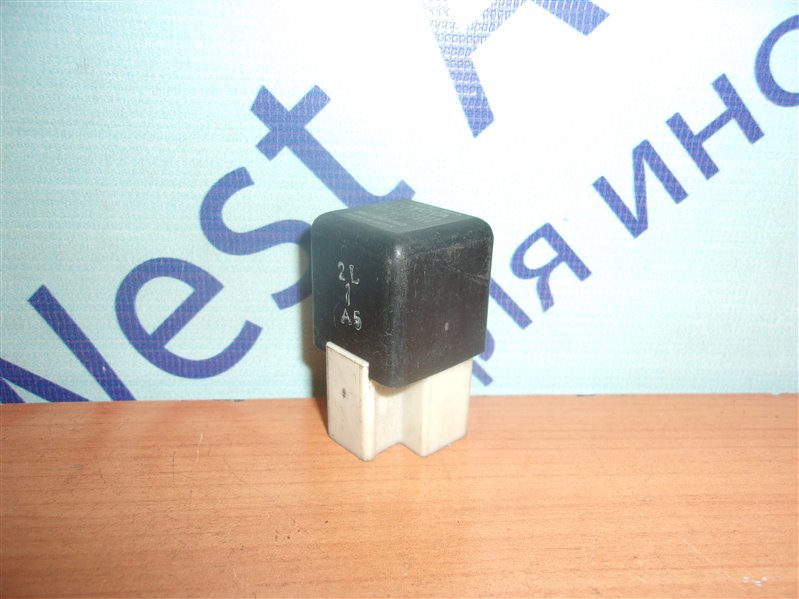 Реле Toyota Harrier MCU10 Реле Toyota Harrier MCU10