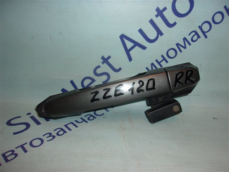 Ручка двери внешняя Toyota Corolla ZZE120 задняя правая