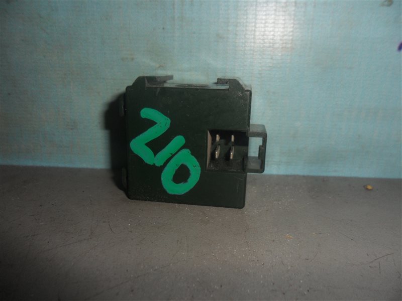 Электронный блок Nissan Cube Z10 CG13DE 02.1999
