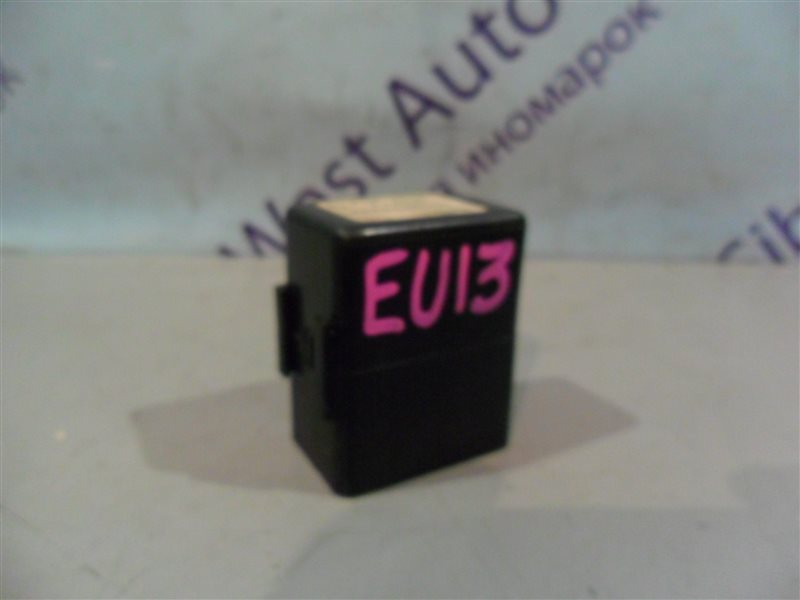 Электронный блок Nissan Bluebird EU13 SR18 1991