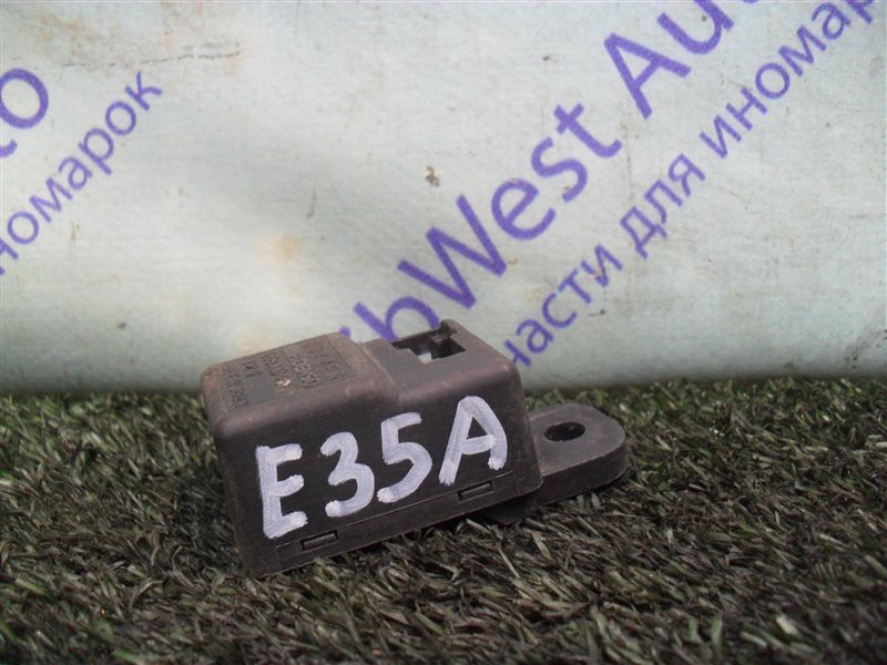 Реле Mitsubishi Eterna E35A 4G67 1990