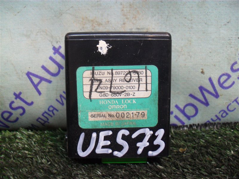 Электронный блок Isuzu Wizard UES73FW 4JX1 2000