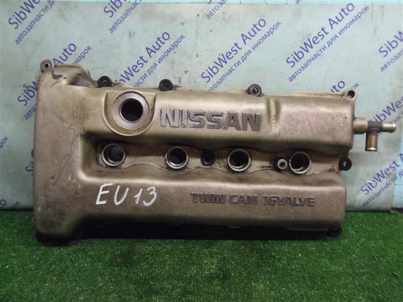 Клапанная крышка Nissan Bluebird EU13 SR18DE 1995