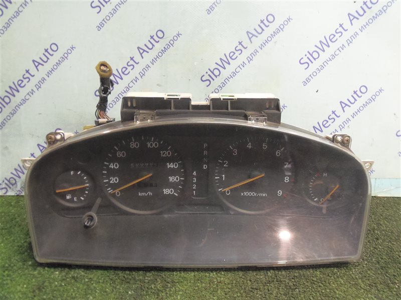 Панель приборов Mitsubishi Diamante F31A 6G73GDI 2002