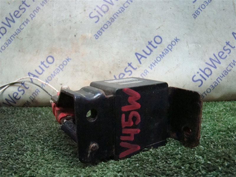 Датчик airbag Mitsubishi Montero V45W 6G74 1996