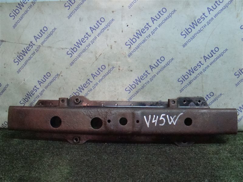 Балка подвески Mitsubishi Montero V45W 6G74 1996