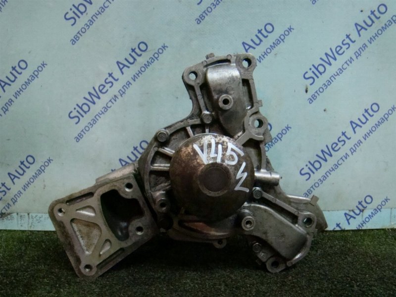 Помпа Mitsubishi Montero V45W 6G74 1996