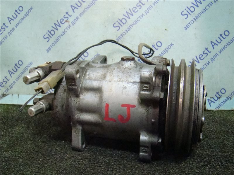 Компрессор кондиционера Land Rover Discovery LJ 22D 1995
