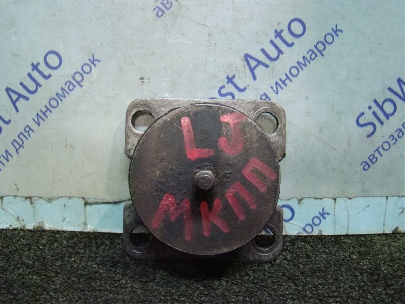 Подушка кпп Land Rover Discovery LJ 22D 1995