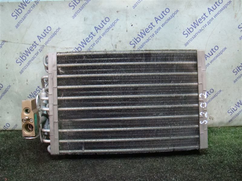 Испаритель кондиционера Mercedes-Benz С-Class S202 OM611DE22 2001