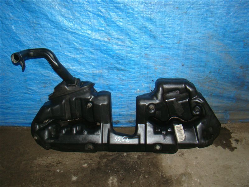 Бензобак Mercedes-Benz С-Class S202 OM611DE22 2001