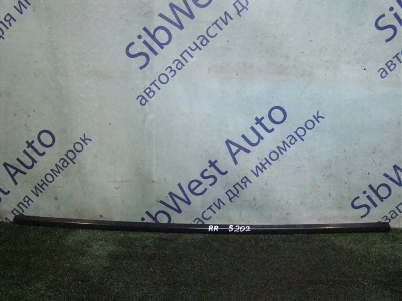 Молдинг на дверь Mercedes-Benz С-Class S202 OM611DE22 2001 задний правый
