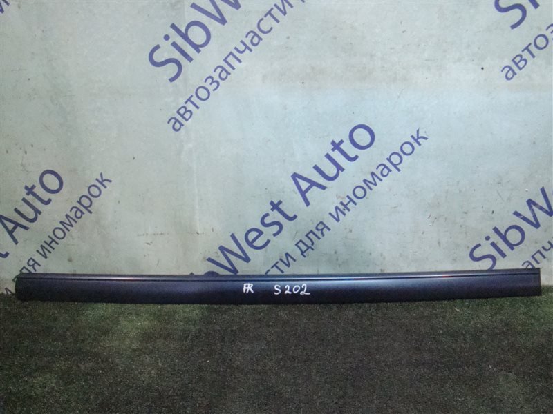 Молдинг на дверь Mercedes-Benz С-Class S202 OM611DE22 2001 передний правый