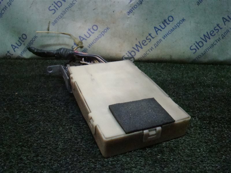Электронный блок Toyota Carina AT171 4AFE 1989