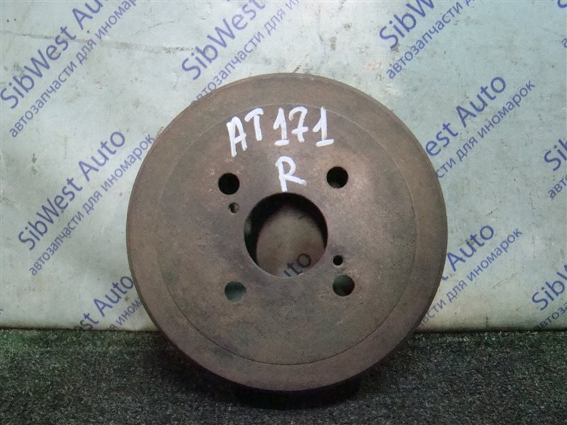 Тормозной барабан Toyota Carina AT171 4AFE 1989 задний