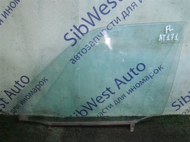 Стекло двери Toyota Carina AT171 4AFE 1989 переднее левое