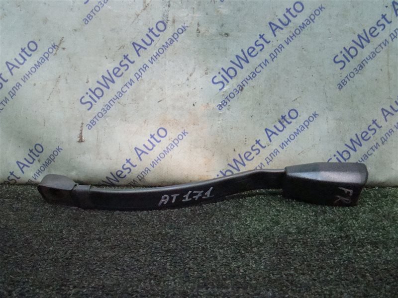 Замок ремня безопасности Toyota Carina AT171 4AFE 1989 передний правый