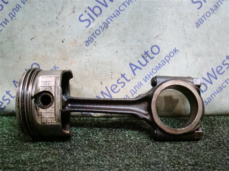 Поршень PEUGEOT 206 2AC TU3JP 2000 (б/у)