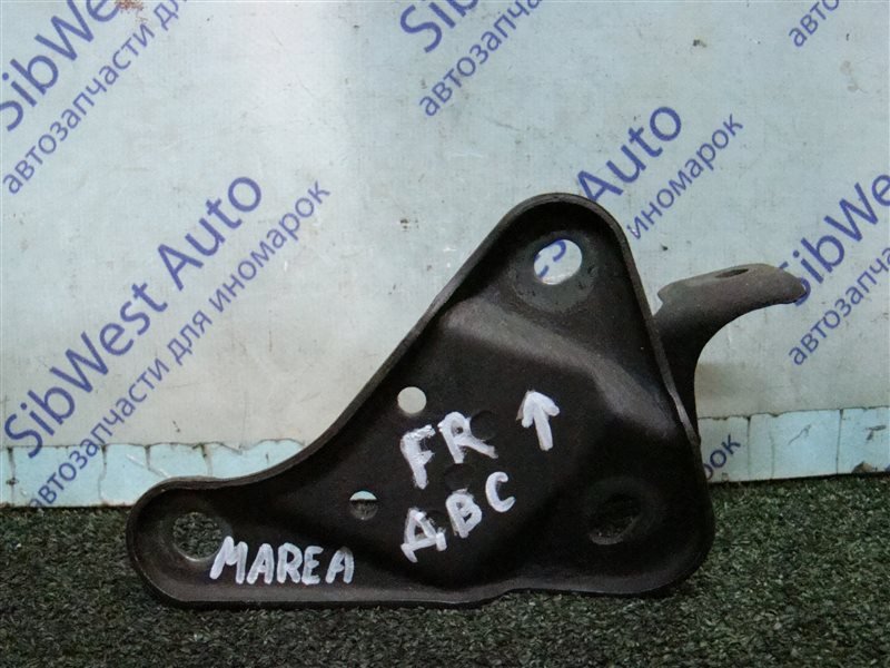 Кронштейн опоры двигателя FIAT MAREA 182 1.8 1998 передний правый (б/у)