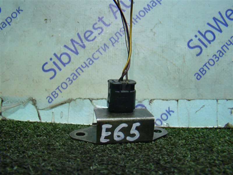 Датчик airbag BMW 7-Series E65 N62B44 2002 (б/у)