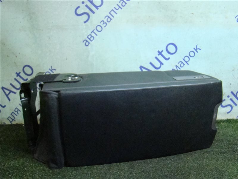 Подлокотник BMW 7-Series E65 N62B44 2002 задний (б/у)