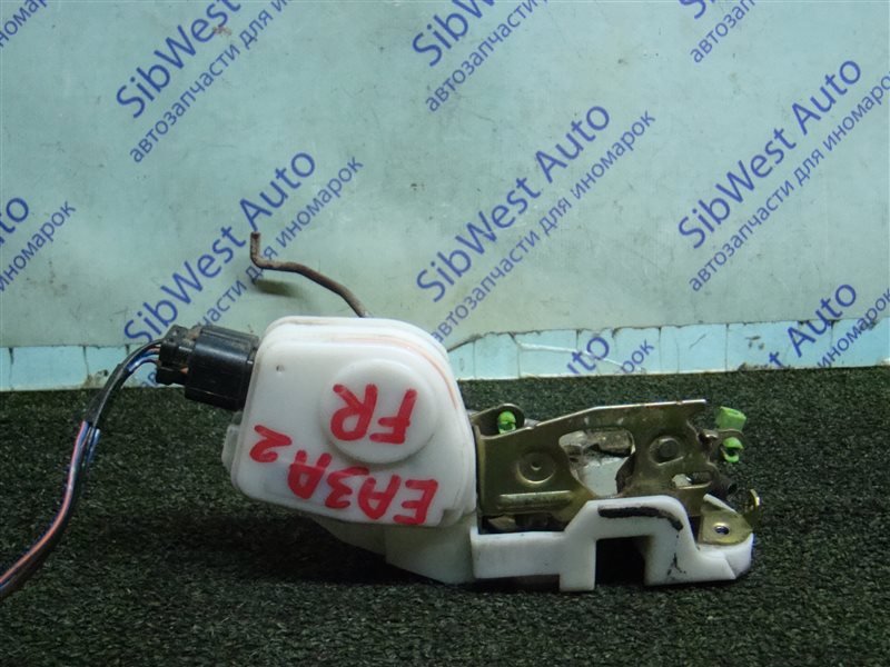 Замок двери MITSUBISHI GALANT EA3A 4G64 2003 USA передний правый (б/у)
