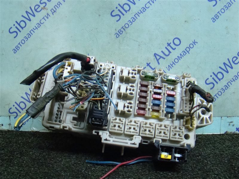 Блок предохранителей MITSUBISHI GALANT EA3A 4G64 2003 USA (б/у)