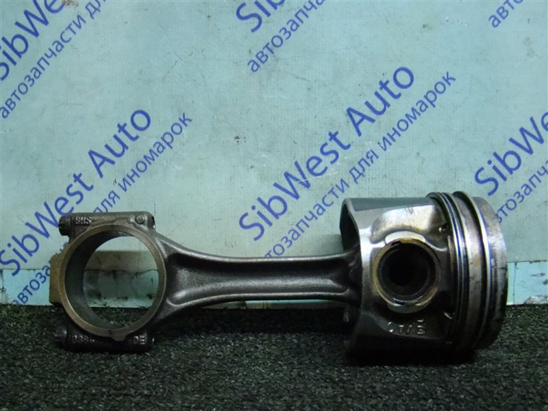 Поршень VOLKSWAGEN GOLF 1J5 AXR 2002 (б/у)