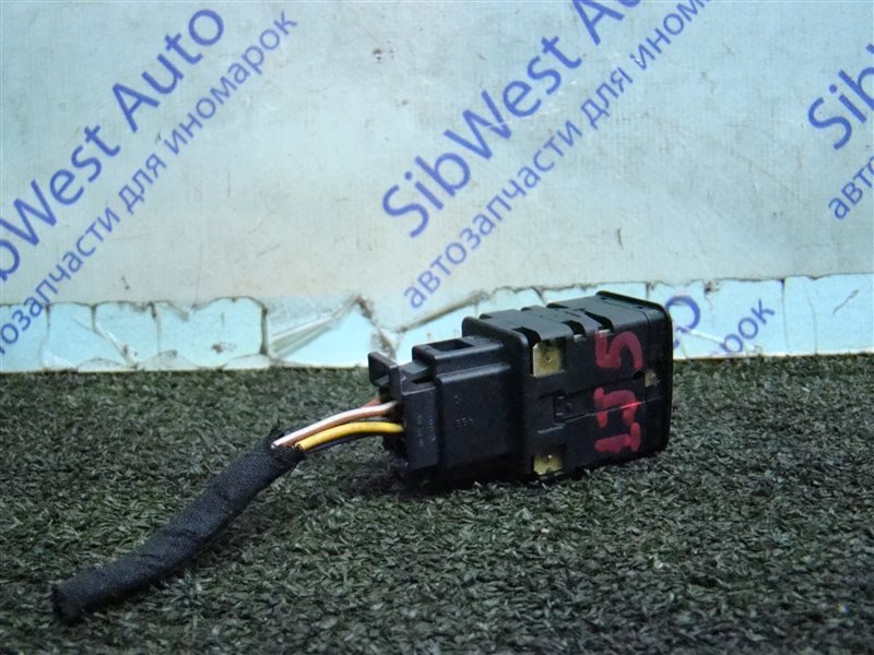 Кнопка корректора фар VOLKSWAGEN GOLF 1J5 AXR 2002 (б/у)