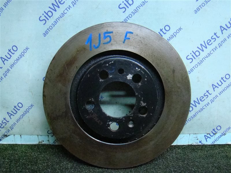 Тормозной диск VOLKSWAGEN GOLF 1J5 AXR 2002 передний (б/у) Тормозной диск VOLKSWAGEN GOLF 1J5 AXR 2002 передний (б/у)