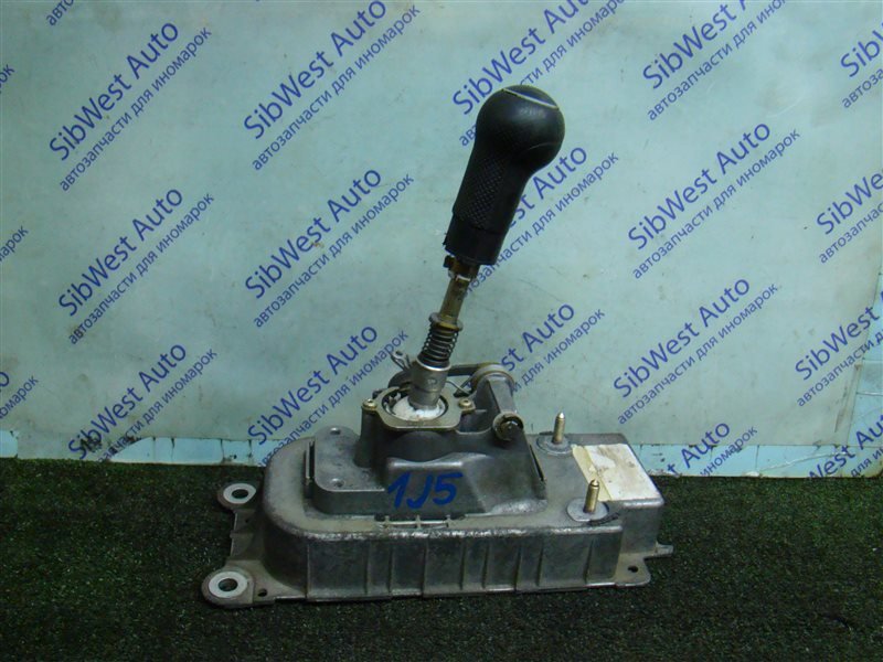Рычаг переключения кпп VOLKSWAGEN GOLF 1J5 AXR 2002 (б/у)