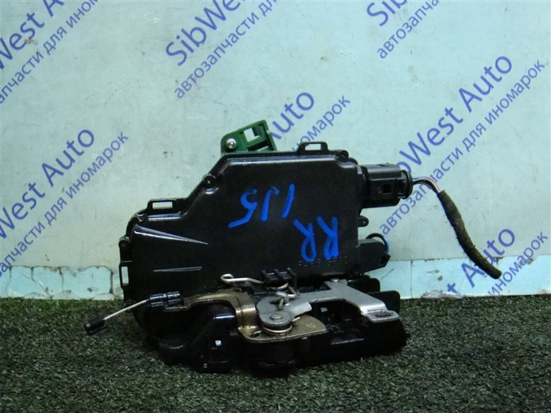 Замок двери VOLKSWAGEN GOLF 1J5 AXR 2002 задний правый (б/у)