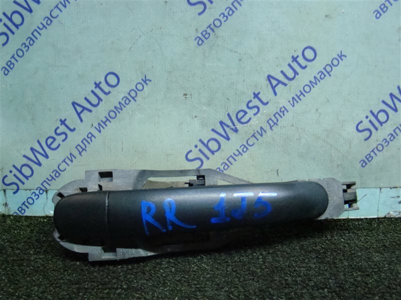 Ручка двери внешняя VOLKSWAGEN GOLF 1J5 AXR 2002 задняя правая (б/у) Ручка двери внешняя VOLKSWAGEN GOLF 1J5 AXR 2002 задняя правая (б/у)