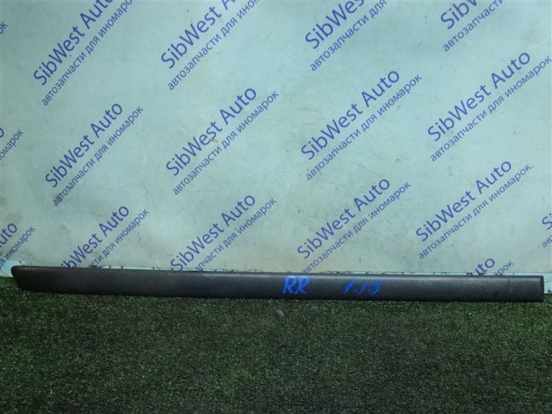 Молдинг на дверь VOLKSWAGEN GOLF 1J5 AXR 2002 задний правый (б/у)