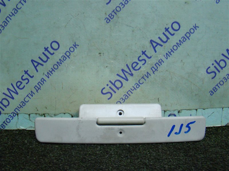 Козырек VOLKSWAGEN GOLF 1J5 AXR 2002 (б/у) Козырек VOLKSWAGEN GOLF 1J5 AXR 2002 (б/у)