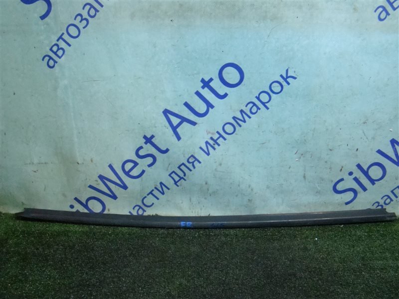 Молдинг на дверь VOLKSWAGEN GOLF 1J5 AXR 2002 передний правый (б/у)