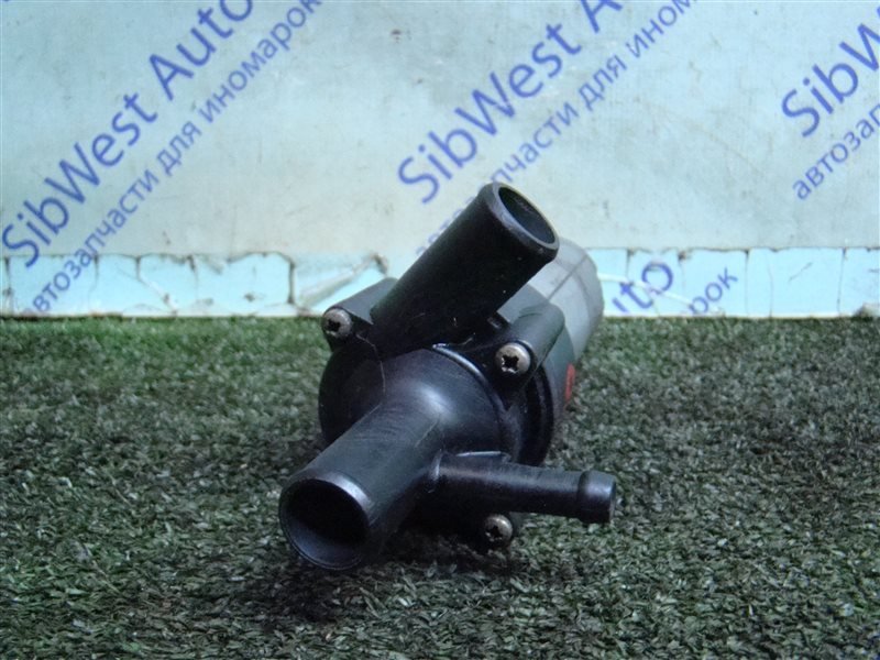 Помпа MERCEDES-BENZ E-CLASS W210 M104E32 1996 (б/у)