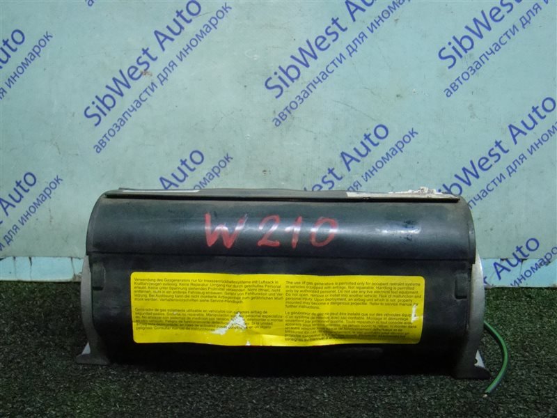 Airbag пассажирский MERCEDES-BENZ E-CLASS W210 M104E32 1996 (б/у) Airbag пассажирский MERCEDES-BENZ E-CLASS W210 M104E32 1996 (б/у)
