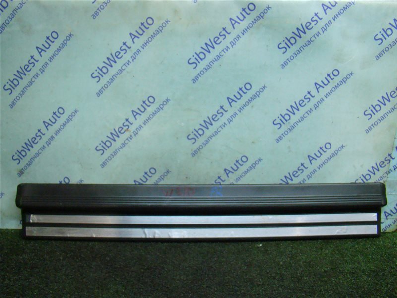 Порожек пластиковый MERCEDES-BENZ E-CLASS W210 M104E32 1996 передний правый (б/у)