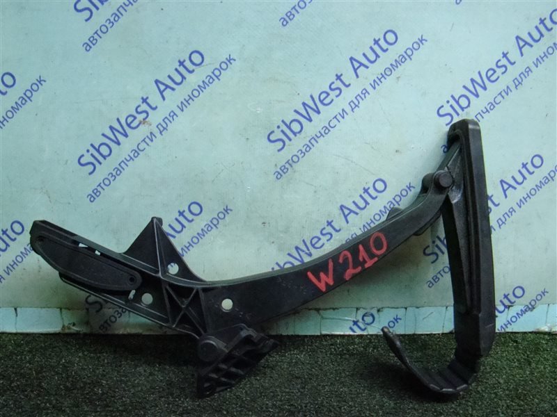 Педаль газа MERCEDES-BENZ E-CLASS W210 M104E32 1996 (б/у)