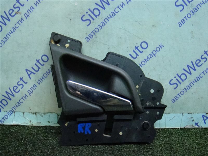 Ручка двери внутренняя MERCEDES-BENZ E-CLASS W210 M104E32 1996 задняя правая (б/у) Ручка двери внутренняя MERCEDES-BENZ E-CLASS W210 M104E32 1996 задняя правая (б/у)