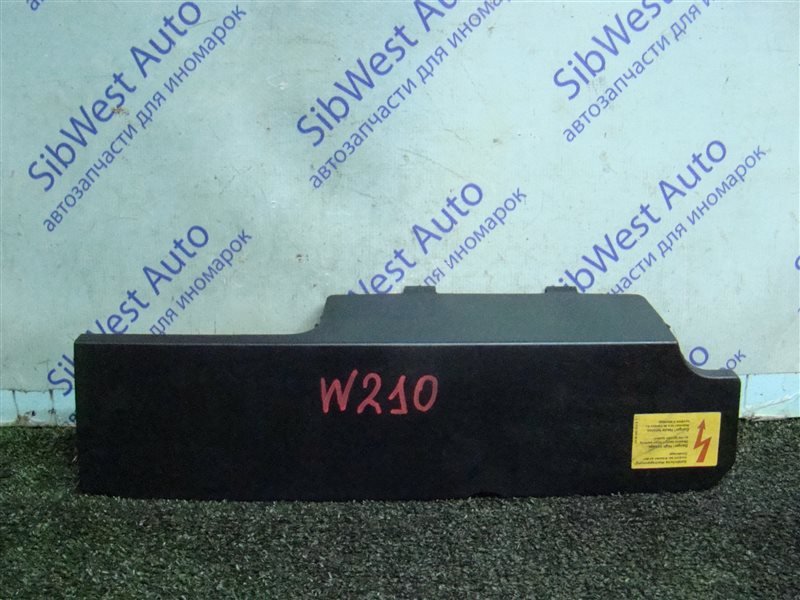 Декоративная крышка двс MERCEDES-BENZ E-CLASS W210 M104E32 1996 (б/у) Декоративная крышка двс MERCEDES-BENZ E-CLASS W210 M104E32 1996 (б/у)